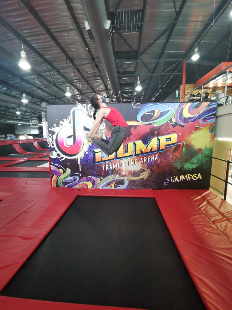 IJump Trampoline park