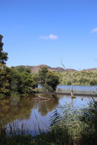 Cradle Moon lakeside Lodge Hiking Route Images of dam