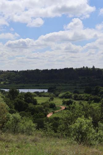 Cradle Moon lakeside Lodge Hiking Route Images of dam