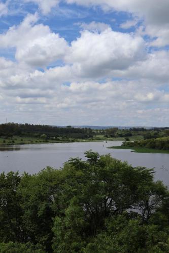 Cradle Moon lakeside Lodge Hiking Route Images of dam